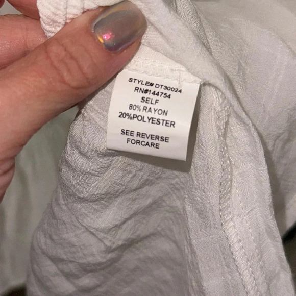 Davi & Dani • Rouched Long Sleeve Button Down - Picture 8 of 9